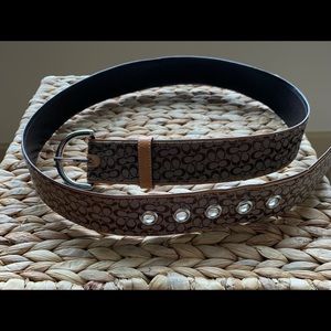 COACH Signature Brown Belt Size M